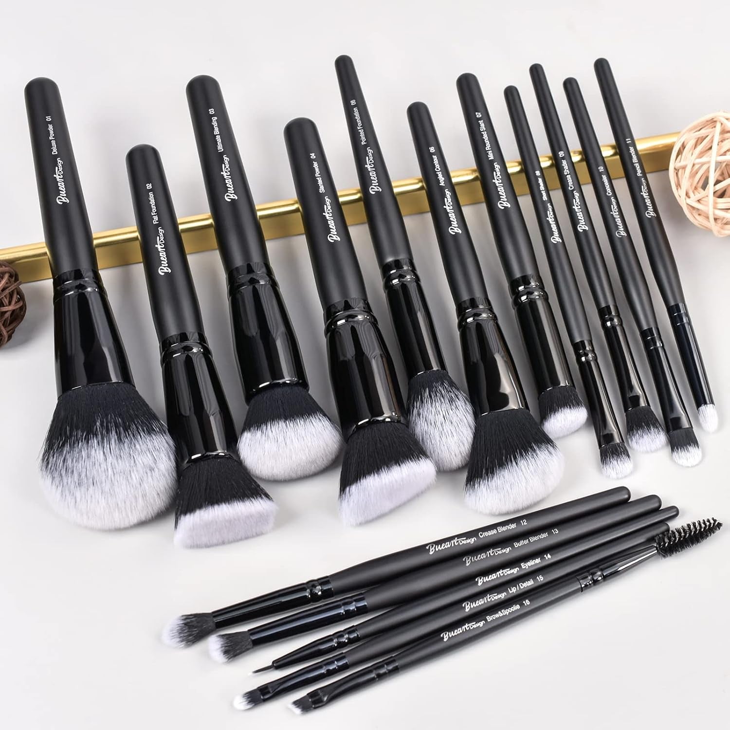 19-Piece Ultra-Soft Makeup Brush Set – Includes Foundation, Blush, Contour & Eyeshadow Brushes for Flawless Blending