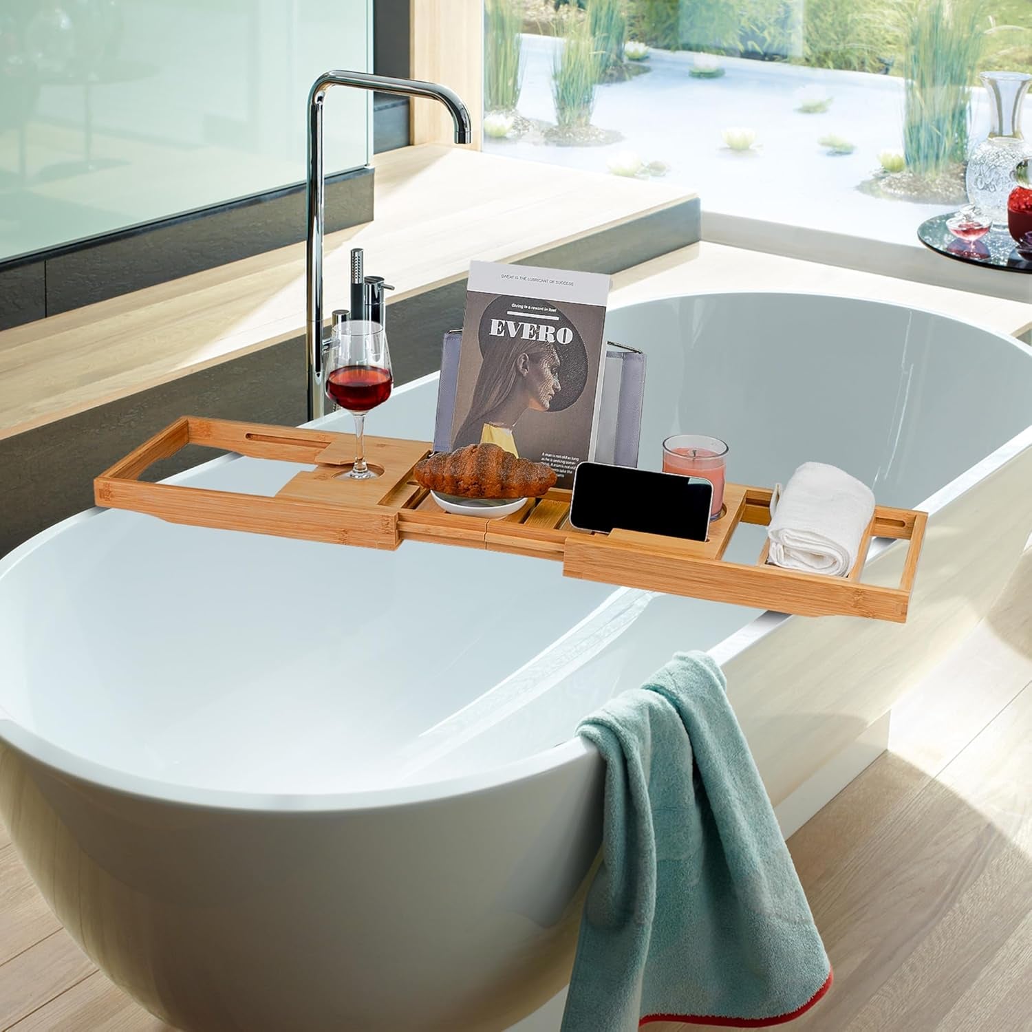 Adjustable Bamboo Bathtub Tray – Luxurious Caddy with Book, Tablet, Wine Glass, & Towel Holder