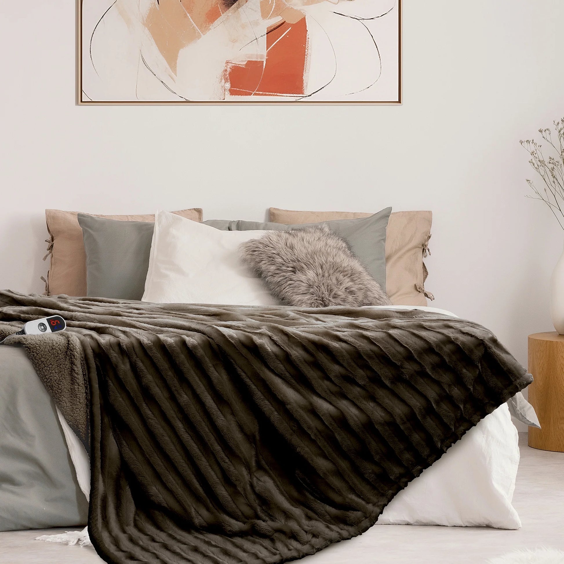 Soft Faux Fur Heated Blanket - 60" X 70"